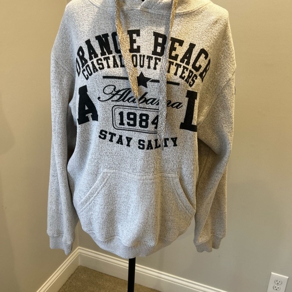 Women’s Pacific & Co Orange Beach Hoodie. Worn once super cozy and soft - Picture 2 of 4